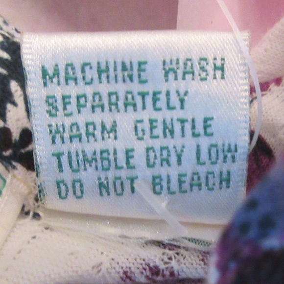 Womens Emerald Isle Short Sleeve Top Sz Small New - Picture 4 of 6